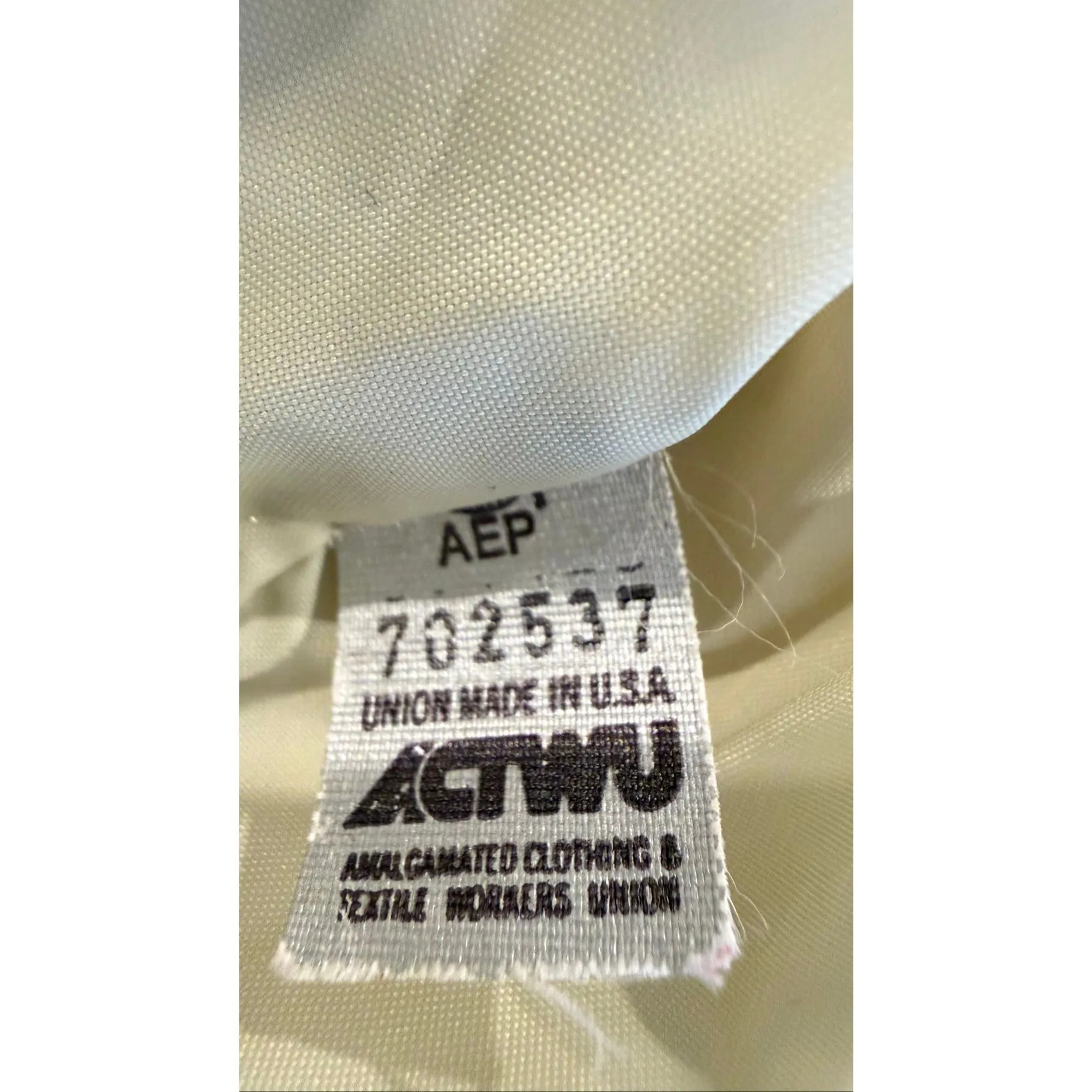 VTG LONDON FOG Trench Coat made in USA - Image 13