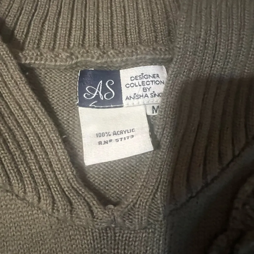 Anisha Singh - Image 3