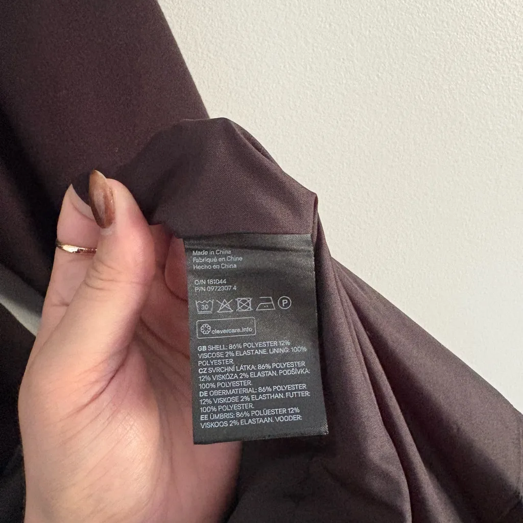 H&M Classic Black Long Coat Size Medium - Image 4