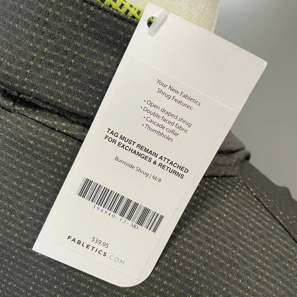 NWT FABLETICS Burnside Shrug Size M - Image 10