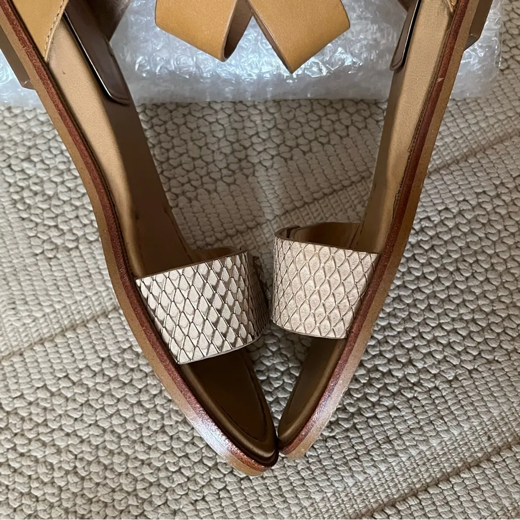 Isola Savina Sandals - Image 6