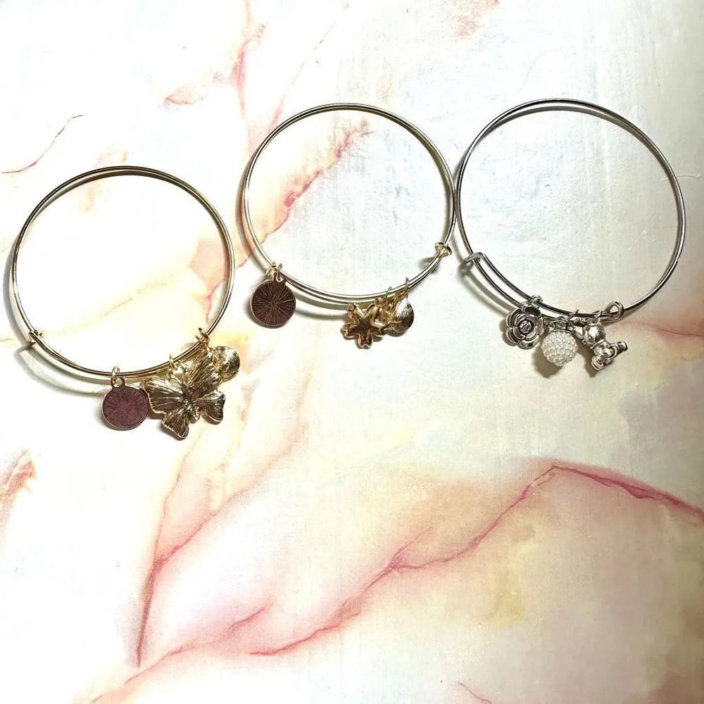 Bundle of 3 adjustable charm bracelets - Image 3