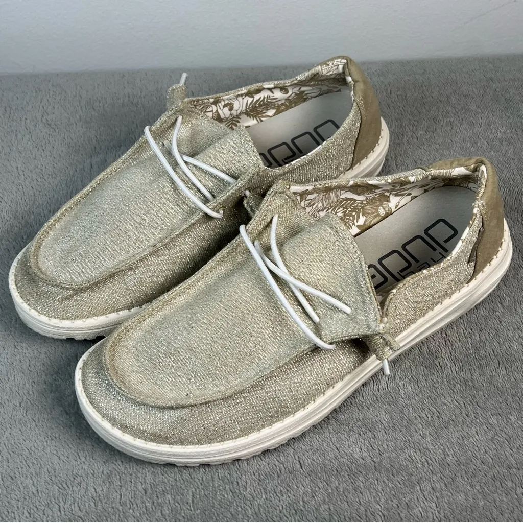 Hey Dude Women’s Wendy stretch Sparkling beige Size 8.        ordrA5 - Image 4