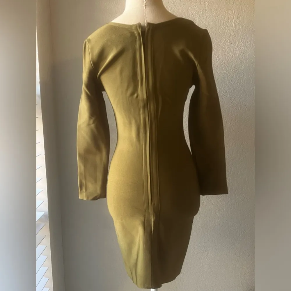Women's Sage Green Knit Bodycon Dress Size L Long Sleeve V - Image 6