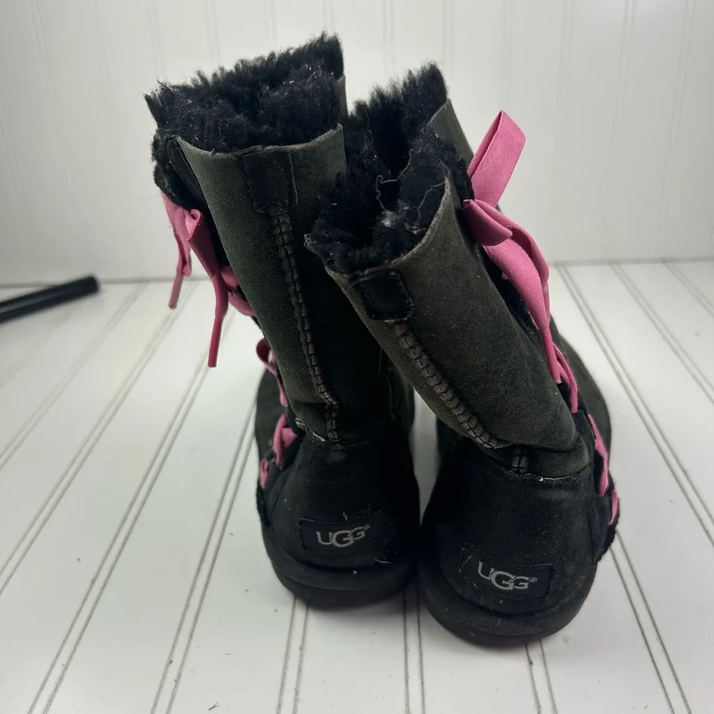 UGG Black Suede Short Boots with Pink Ribbon Detail Women’s Size 5 - Image 8