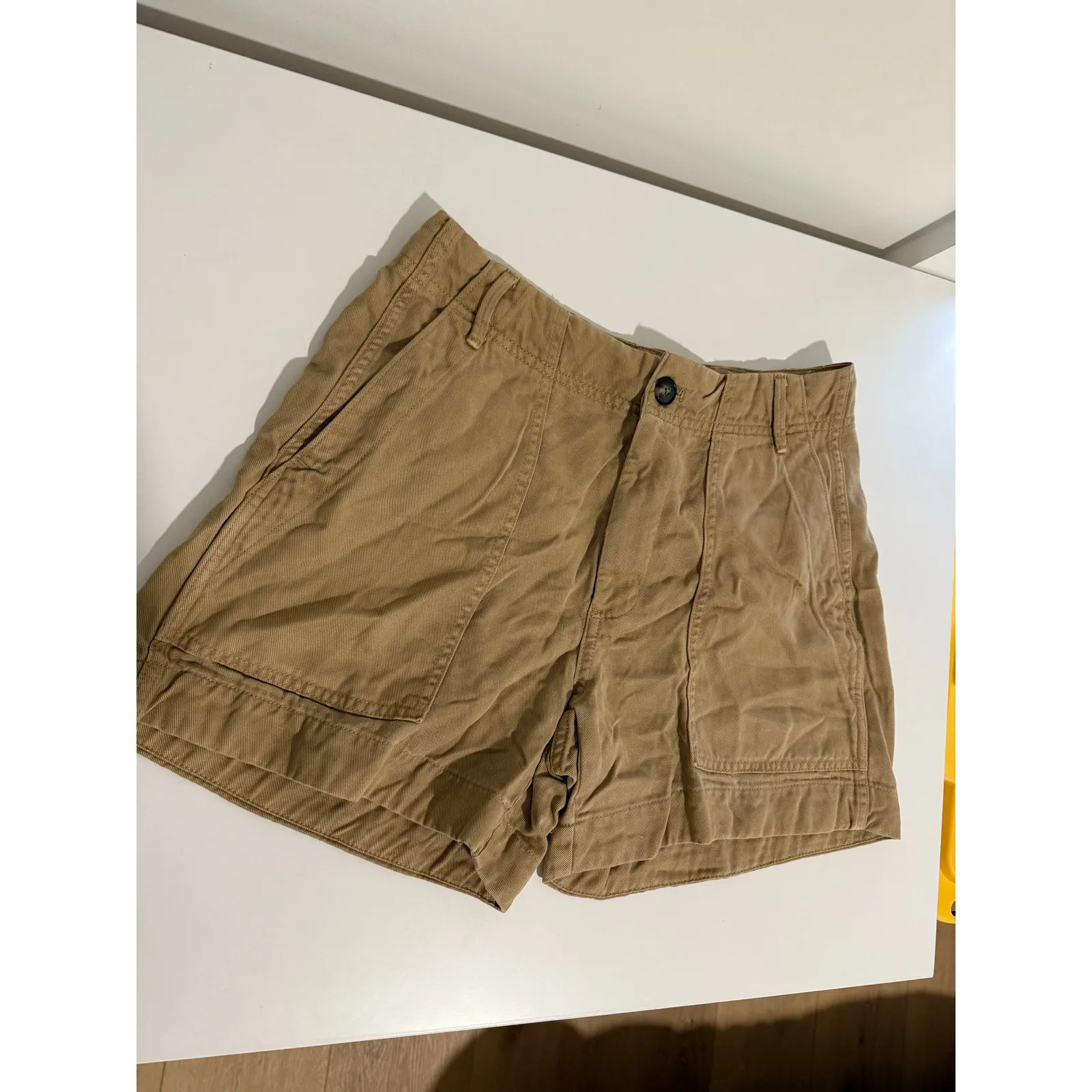 $78 Everlane The Utility Short in Buttersoft - Tan - Size 2 - Image 3