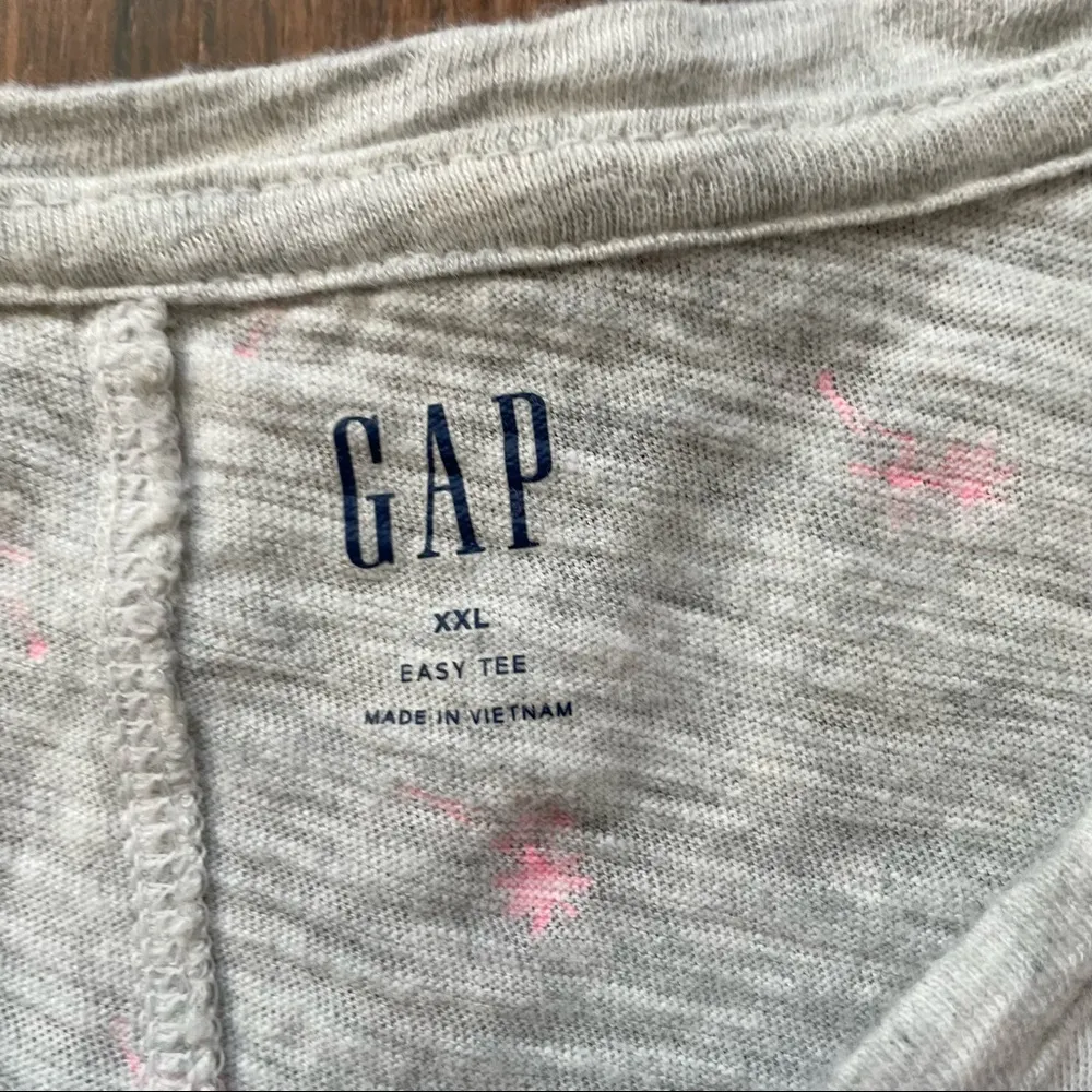 GAP grey t-shirt with pink palm trees 🌴 print, size XXL - Image 5