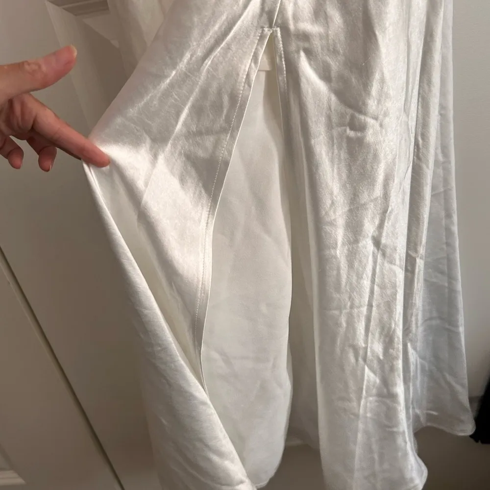 ABBY CAMI STRAP GATHERED BUST FRONT SPLIT MIDI DRESS WHITE - Image 9