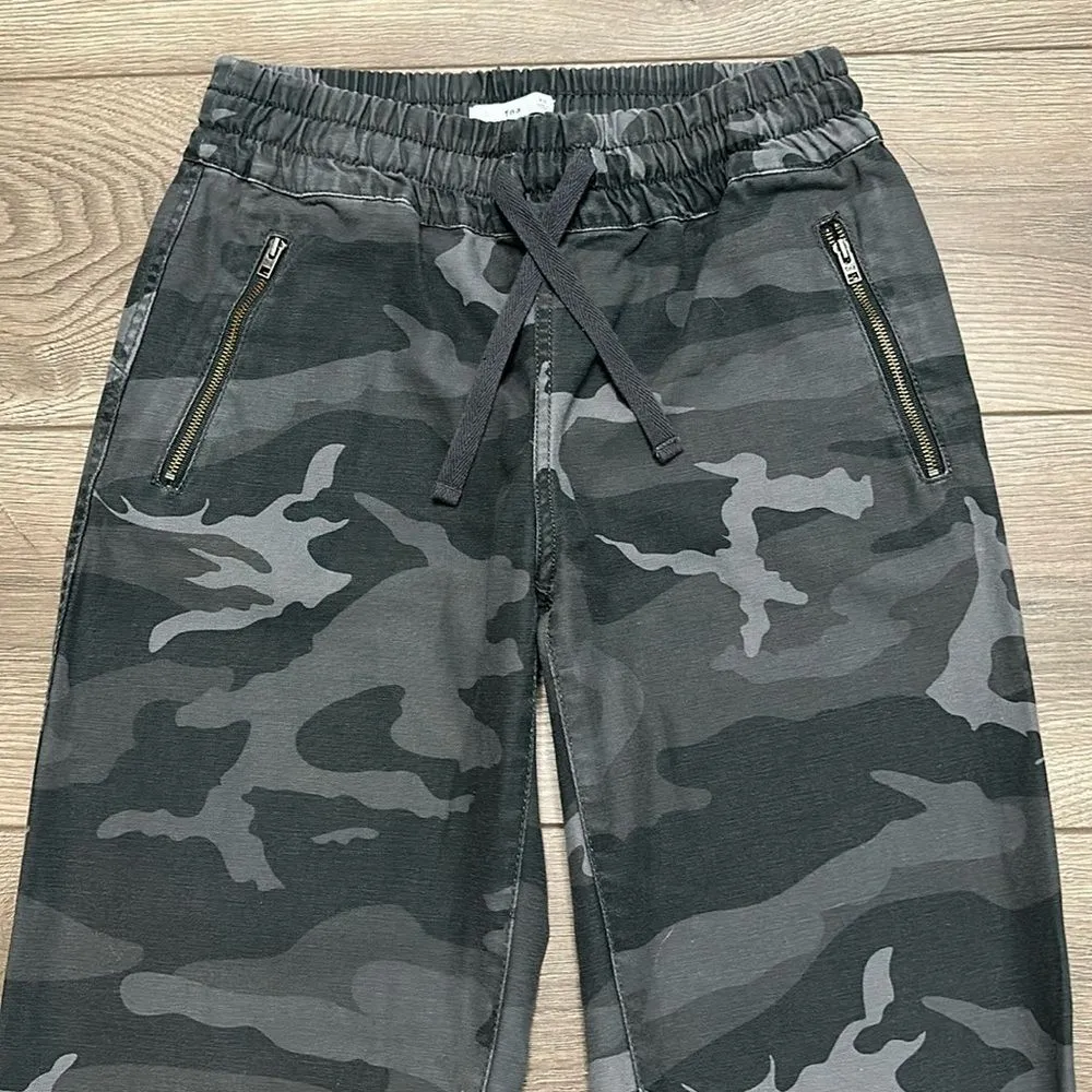 TNA By Aritzia Alix Gray Green Camo Mid Rise Jogger Pants Size‎ XS - Image 2