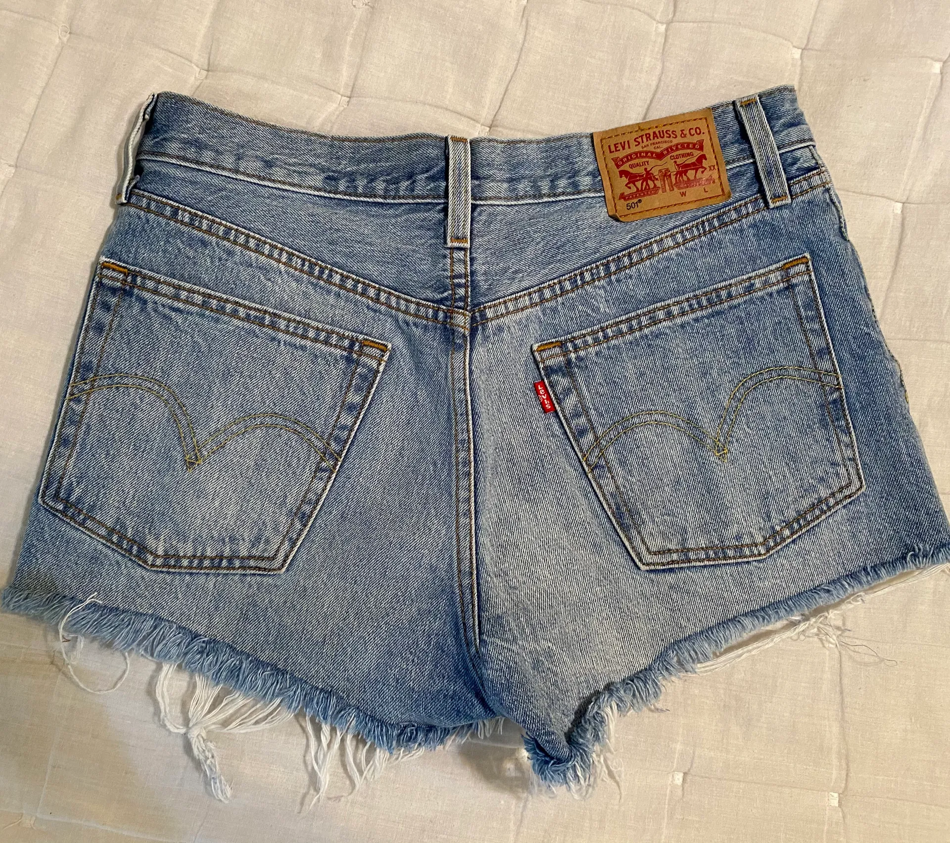 Levi’s Highwaisted 501 Shorts - Image 2