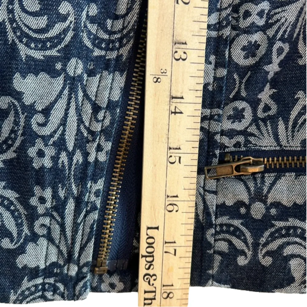 Skies are Blue Anthropologie asymmetrical denim cropped jacket, size S EUC - Image 13