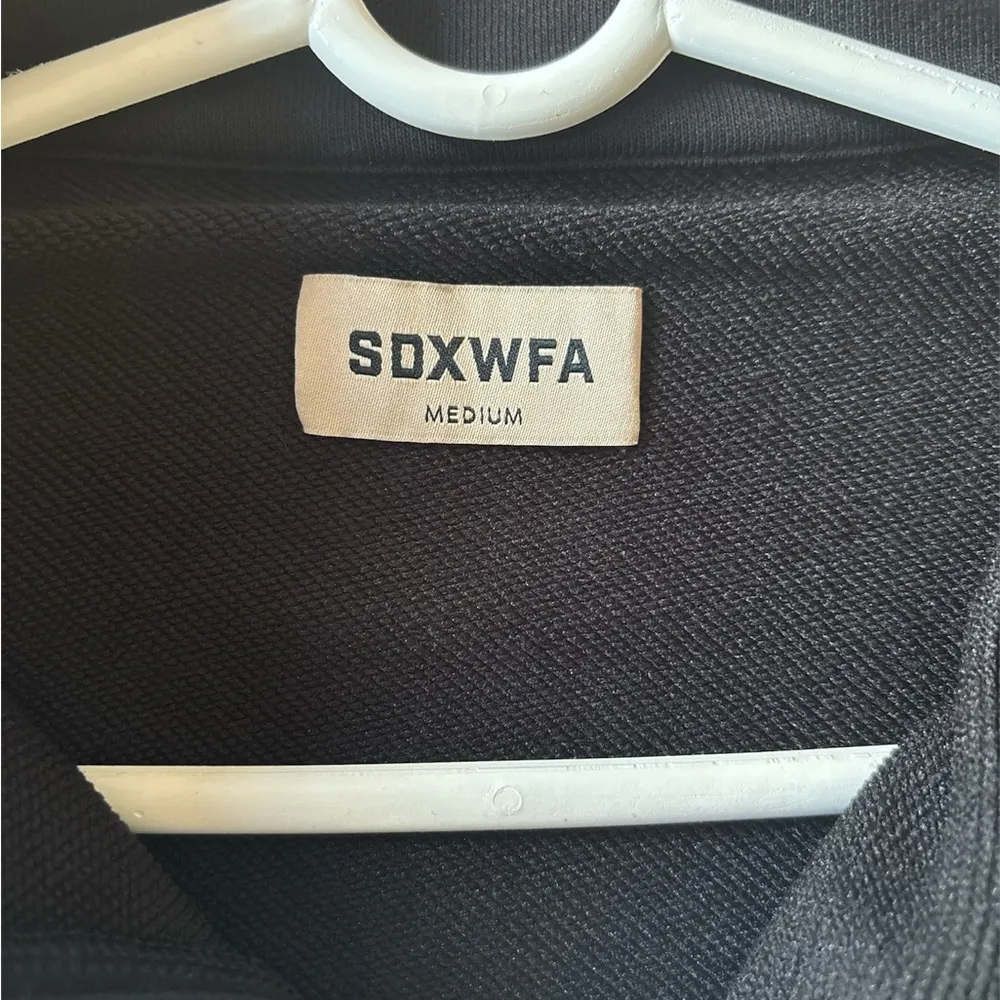 SARAH'S DAY X WHITE FOX UNDERCARD
CROPPED SWEATER BLACK - Image 6