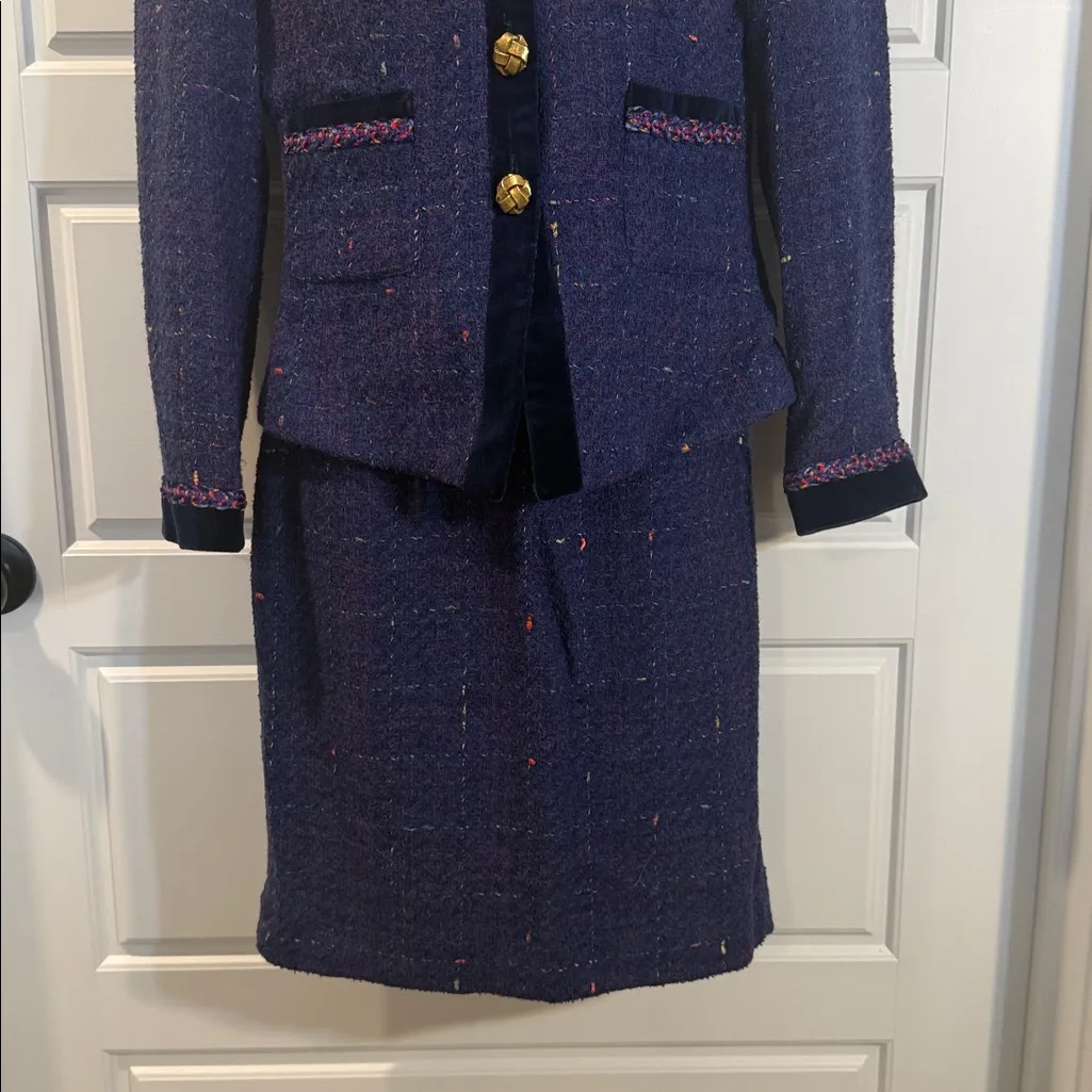 Saks Fifth Avenue Vintage Blue/purple Nubby Wool Skirt Suit Set size 4 - Image 3
