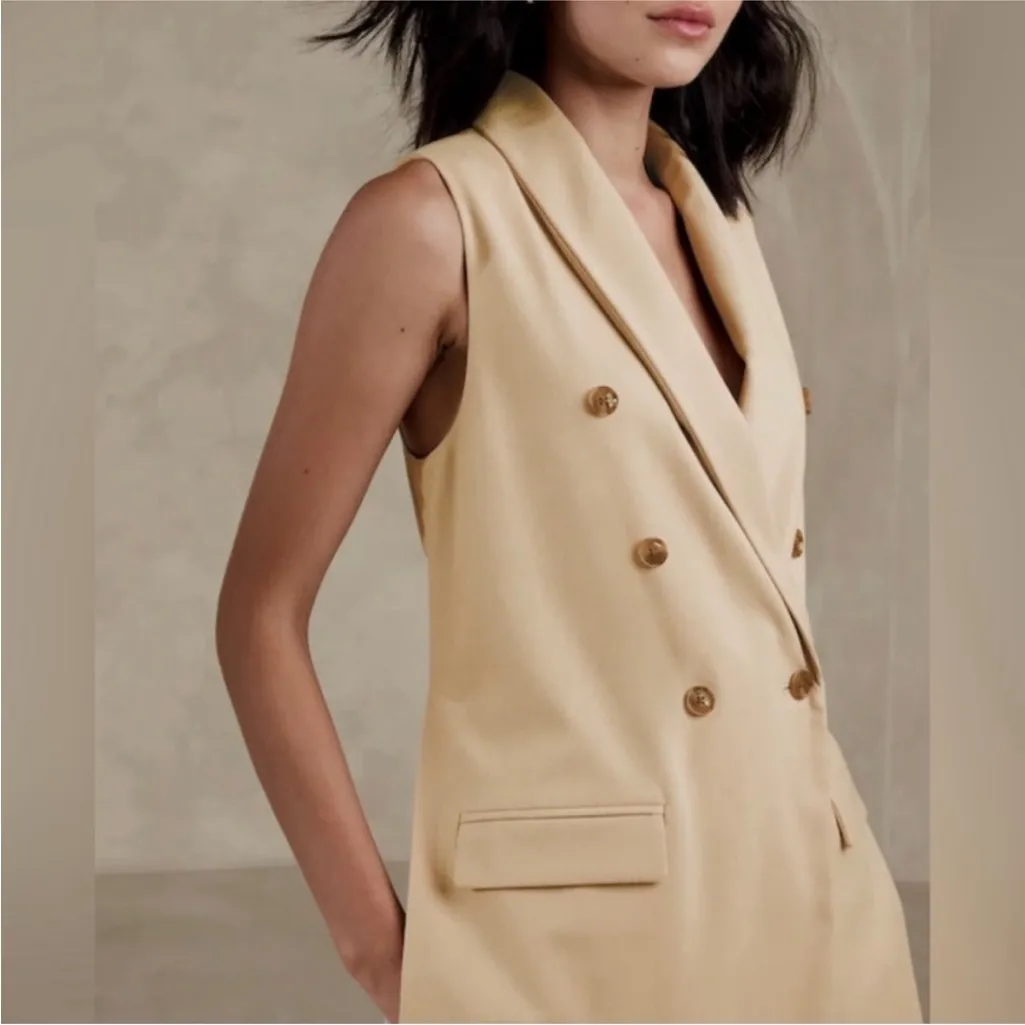 NEW! Banana Republic Tan Beige Double Breasted Sleeveless Blazer Vest Size 6 - Image 2