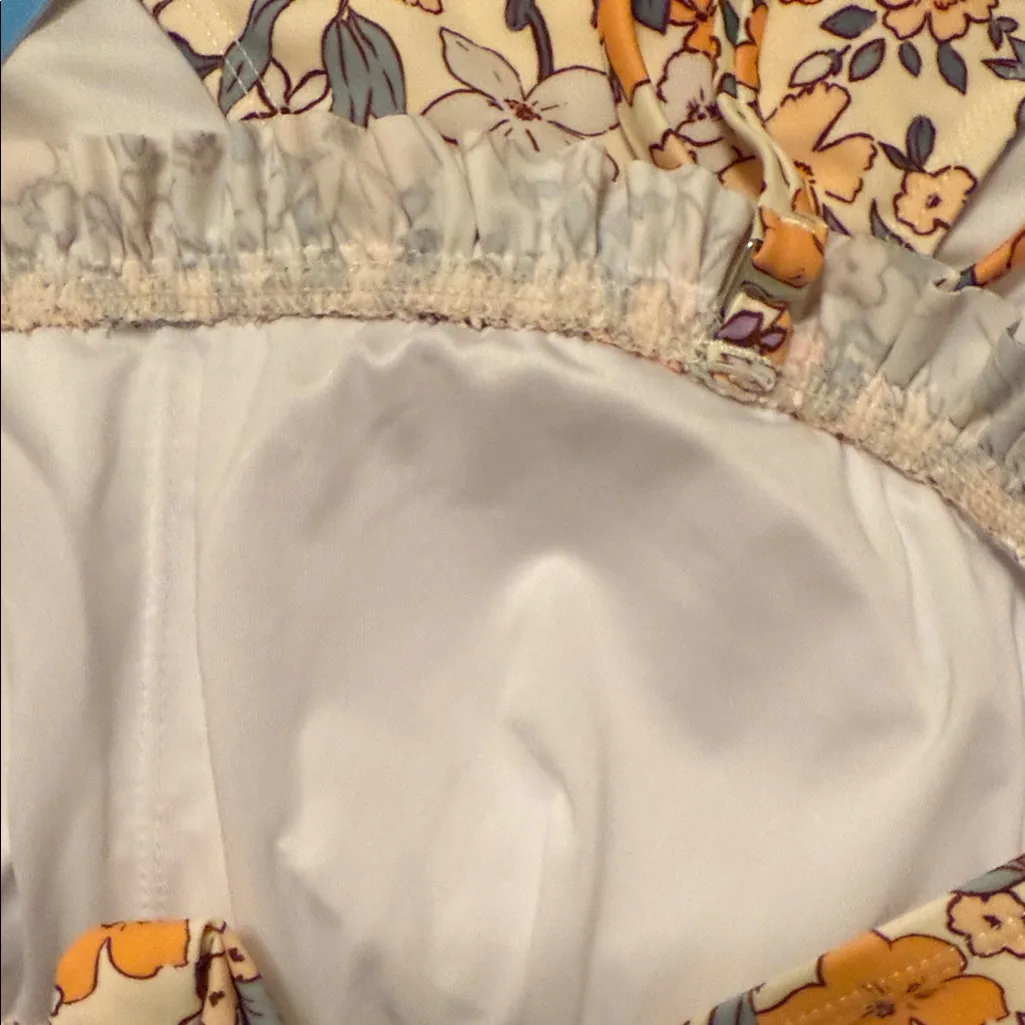 Cupshe Floral Bikini Set - Cream,  Orange and Green - Image 11