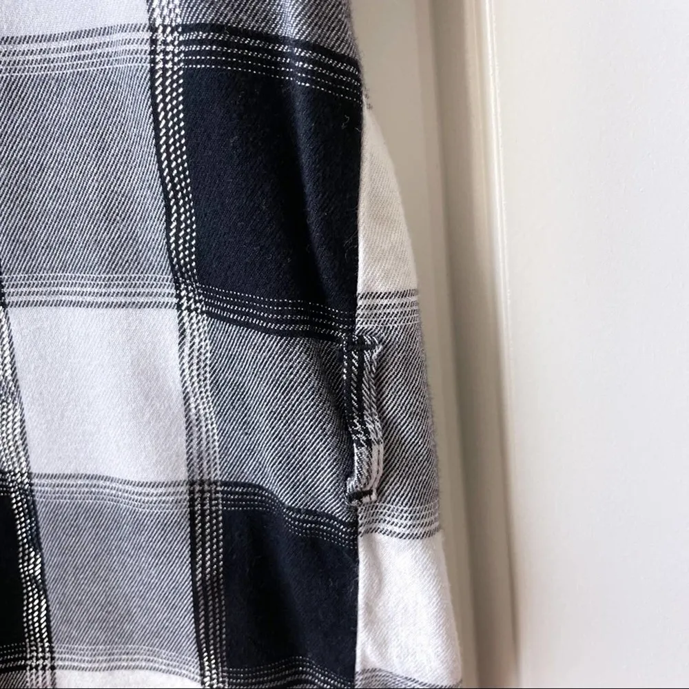 Victoria’s Secret Buffalo Plaid Romper Sleep Long Sleeve Black White Silver XS - Image 6