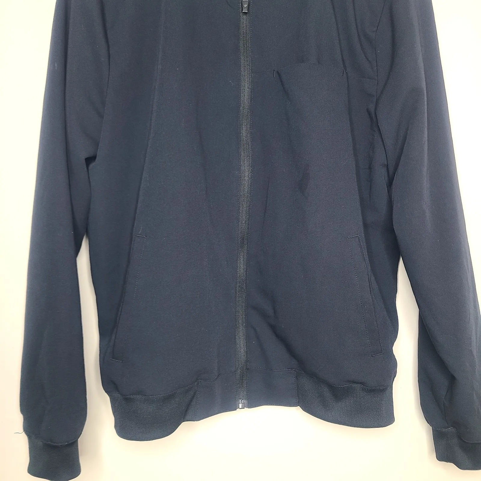 Fabletics Womens Black Daily 3-Pocket Scrub Jacket Zip Up Large - Image 3