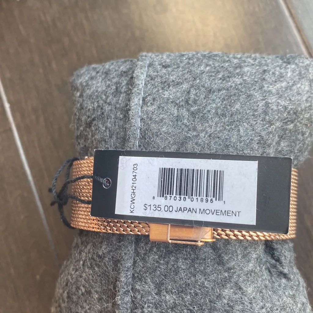 NWT Kenneth Cole big dial watch - Image 3