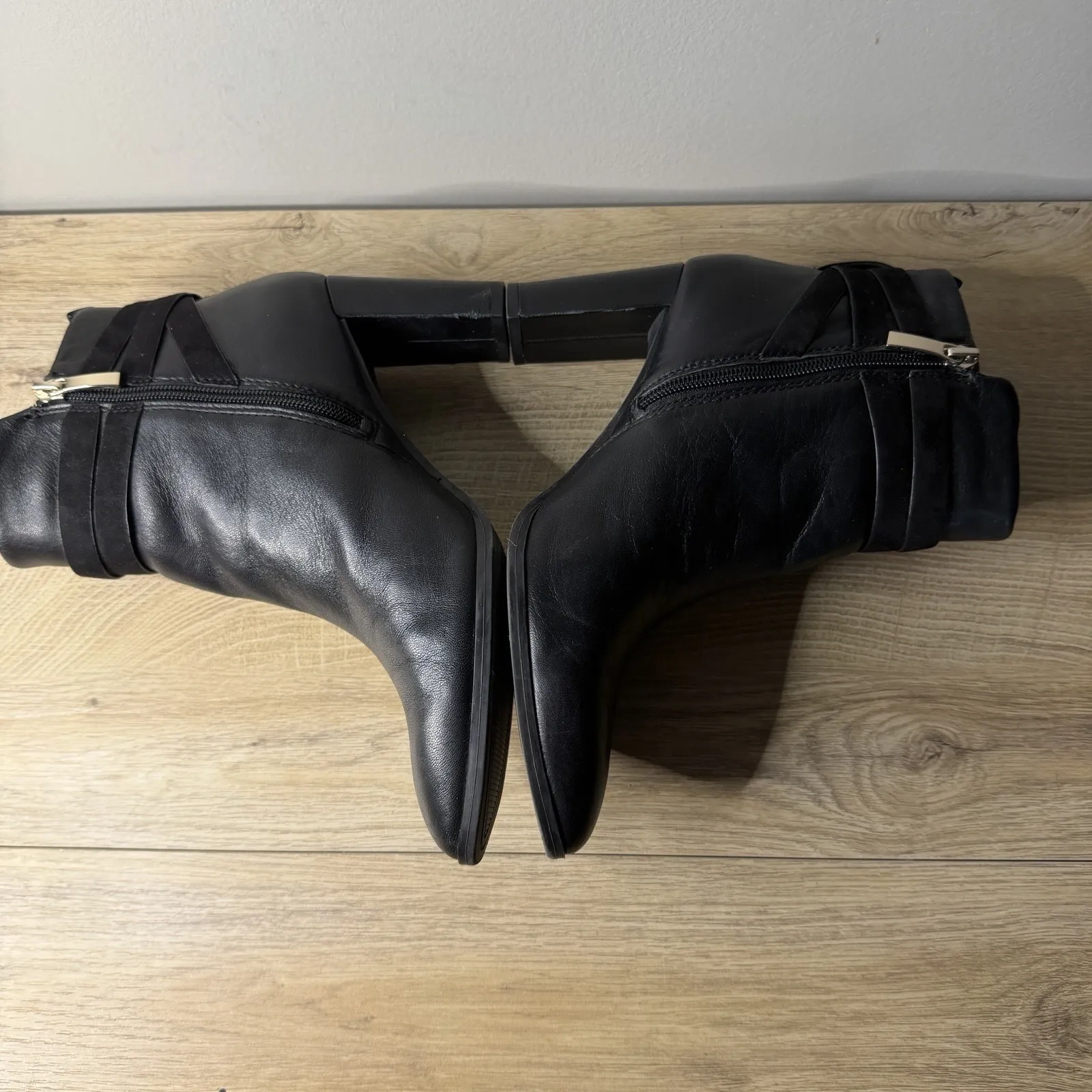 Essex Lane Black Heeled Ankle Boots Pointed Toe Buckle Strap Zip Booties Women 8 - Image 5