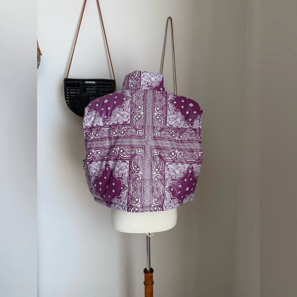 Pretty Little Thing Purple Bandana Print Oversized Faux Leather Copped Vest, XS - Image 2