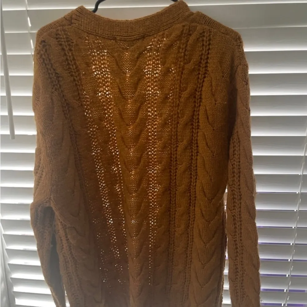 Uniqlo chunky cardigan sweater small - Image 6