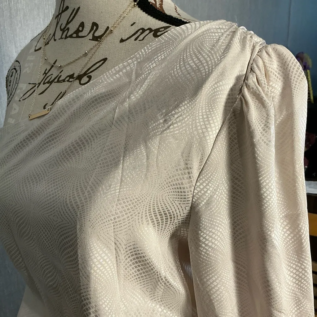 Love Whit Chic One - Image 9