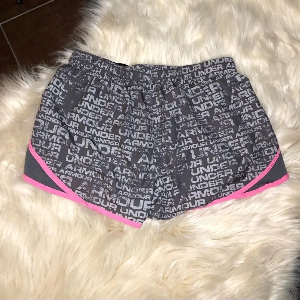 Under Armour pink/grey athletic shorts sz small - Image 5