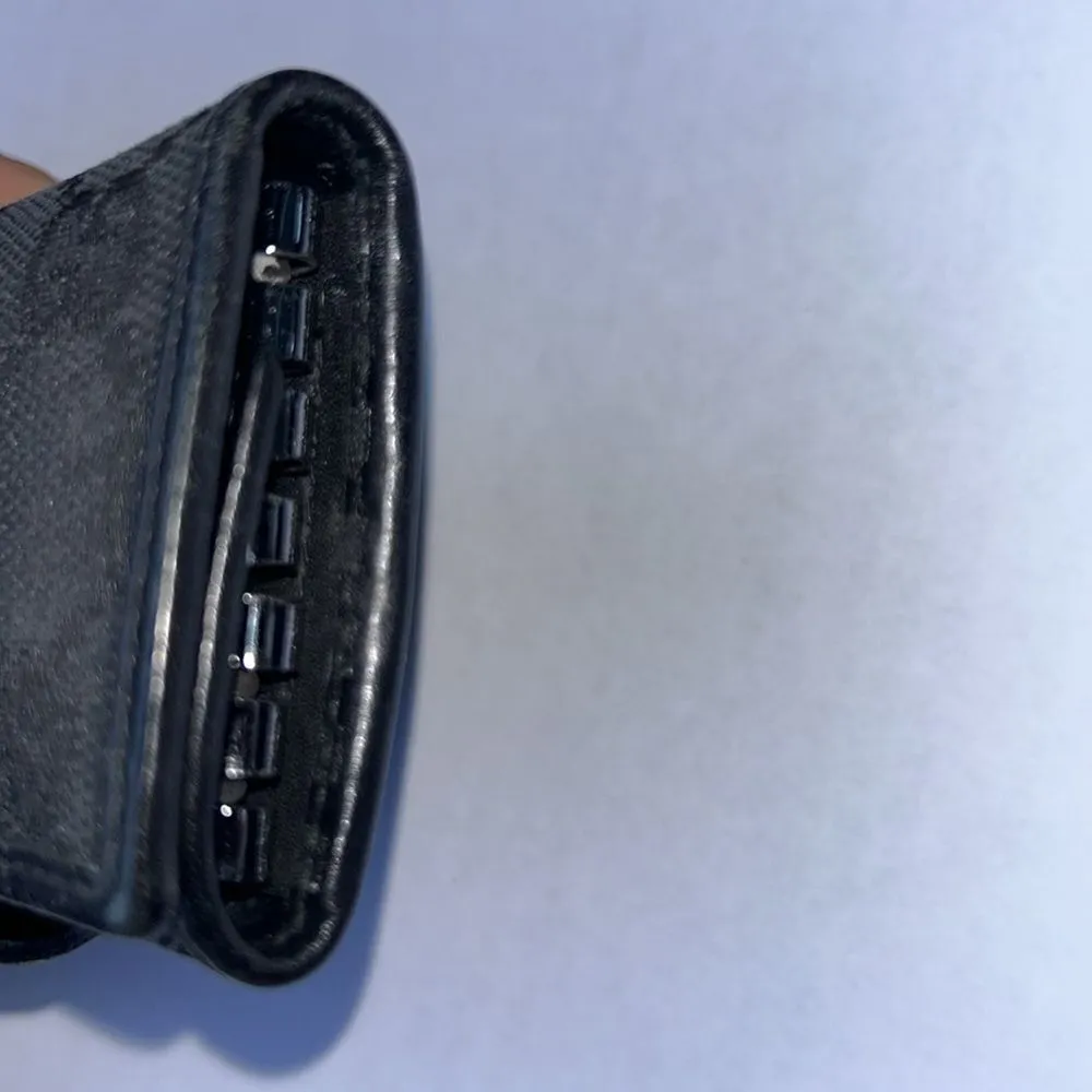 Gucci Authentic Vintage  Black/Silver Keyholder - Image 5