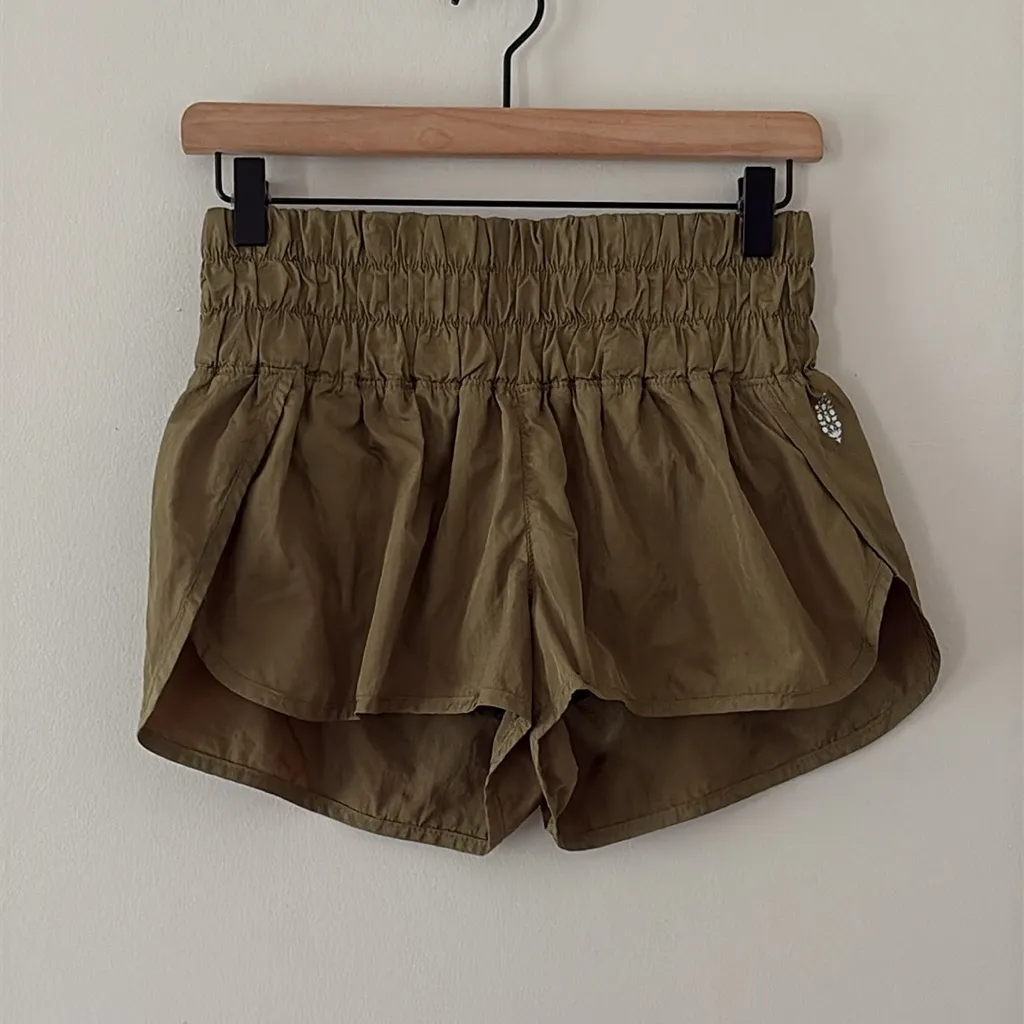 FREE PEOPLE MOVEMENT The Way Home Shorts High Rise Running Olive Green Size S - Image 8