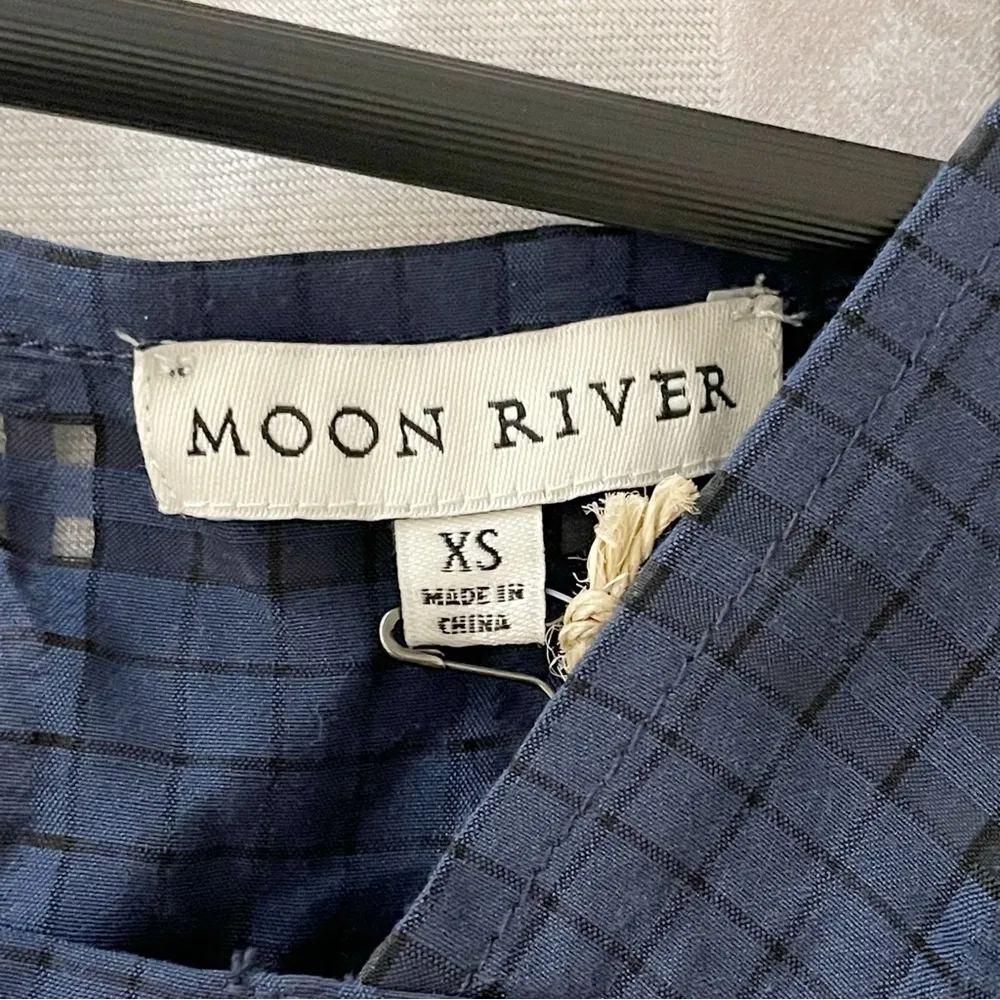 Moon River Square neck puff sleeve navy blue babydoll top XS NWT - Image 7