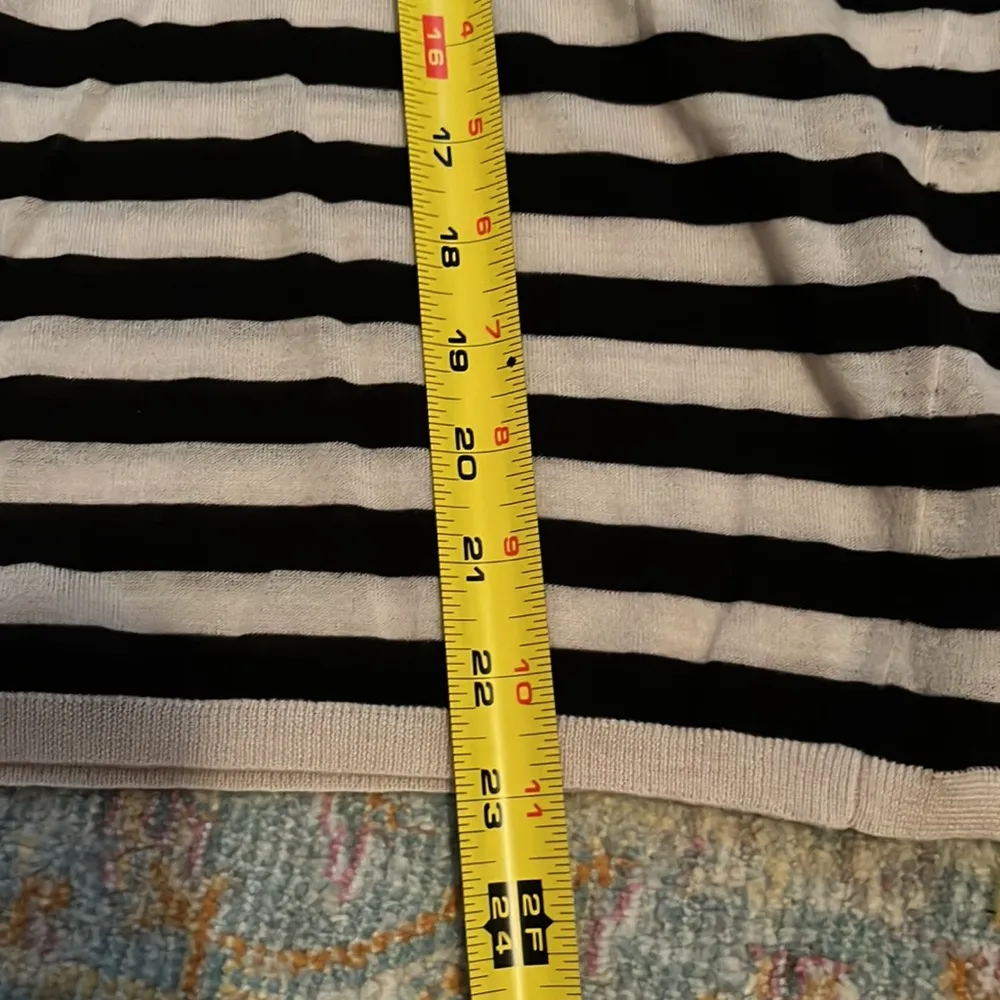 Beautiful Hugo boss striped t - Image 5