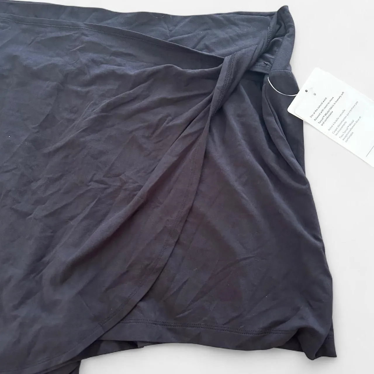 NEW Athleta Black wrap comfy lounge athletic wear skort shorts XL - Image 2