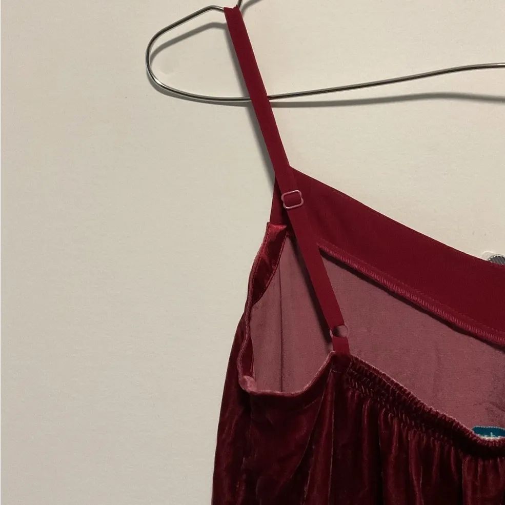 Sundance Jessica Red Velvet Tank Top in XS - Image 6