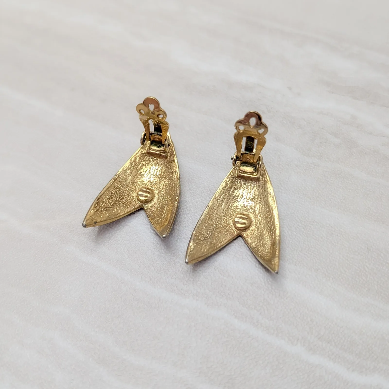 Vintage Clip On Earrings Black & Gold Stylish Retro Statement - Image 5