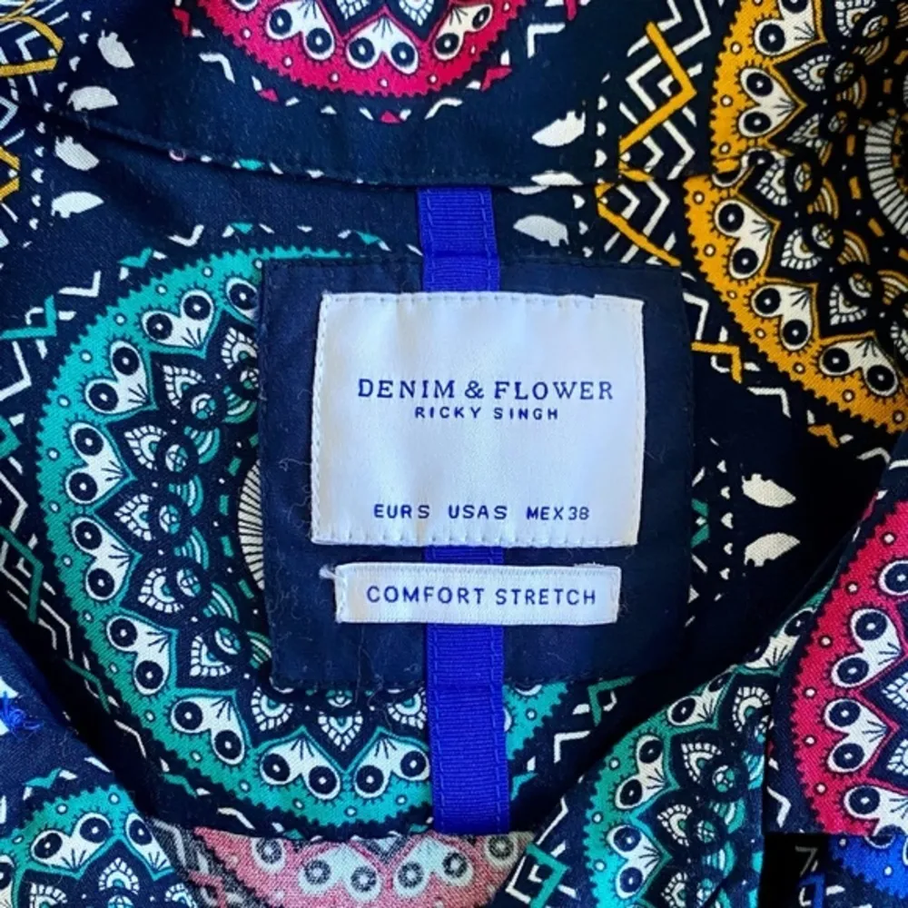 Denim & Flower  Paisley Button Down - Image 3