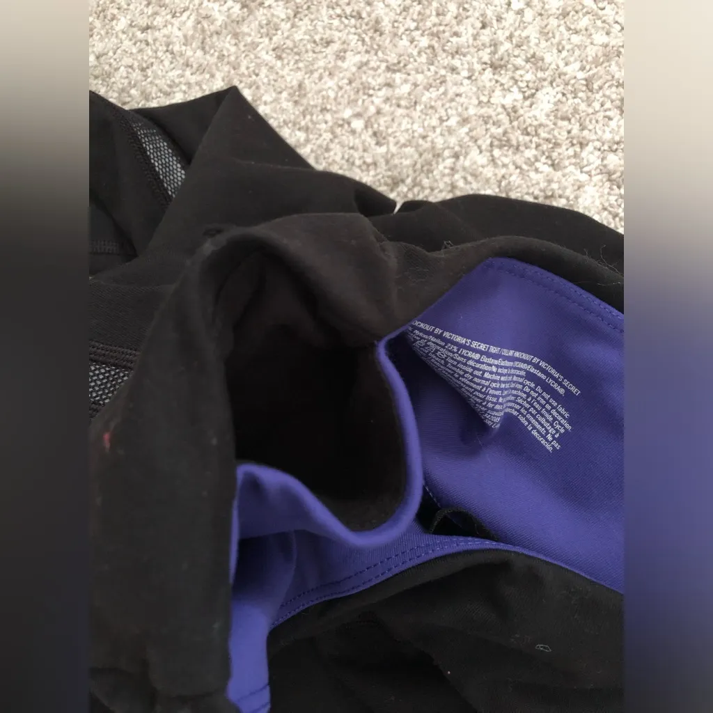 VSX Victoria's Secret Women's Size M Knockout Sports Yoga Leggings - Image 6