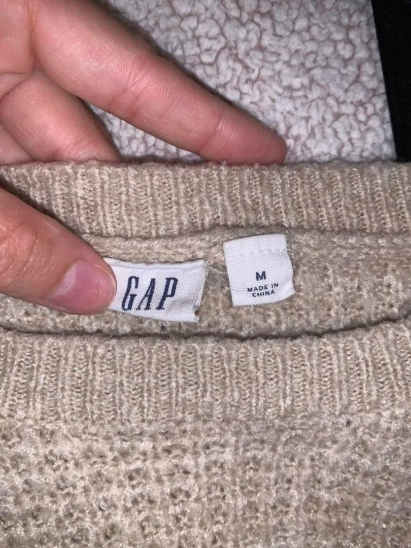 Gap Beige Knit Sweater - Image 2