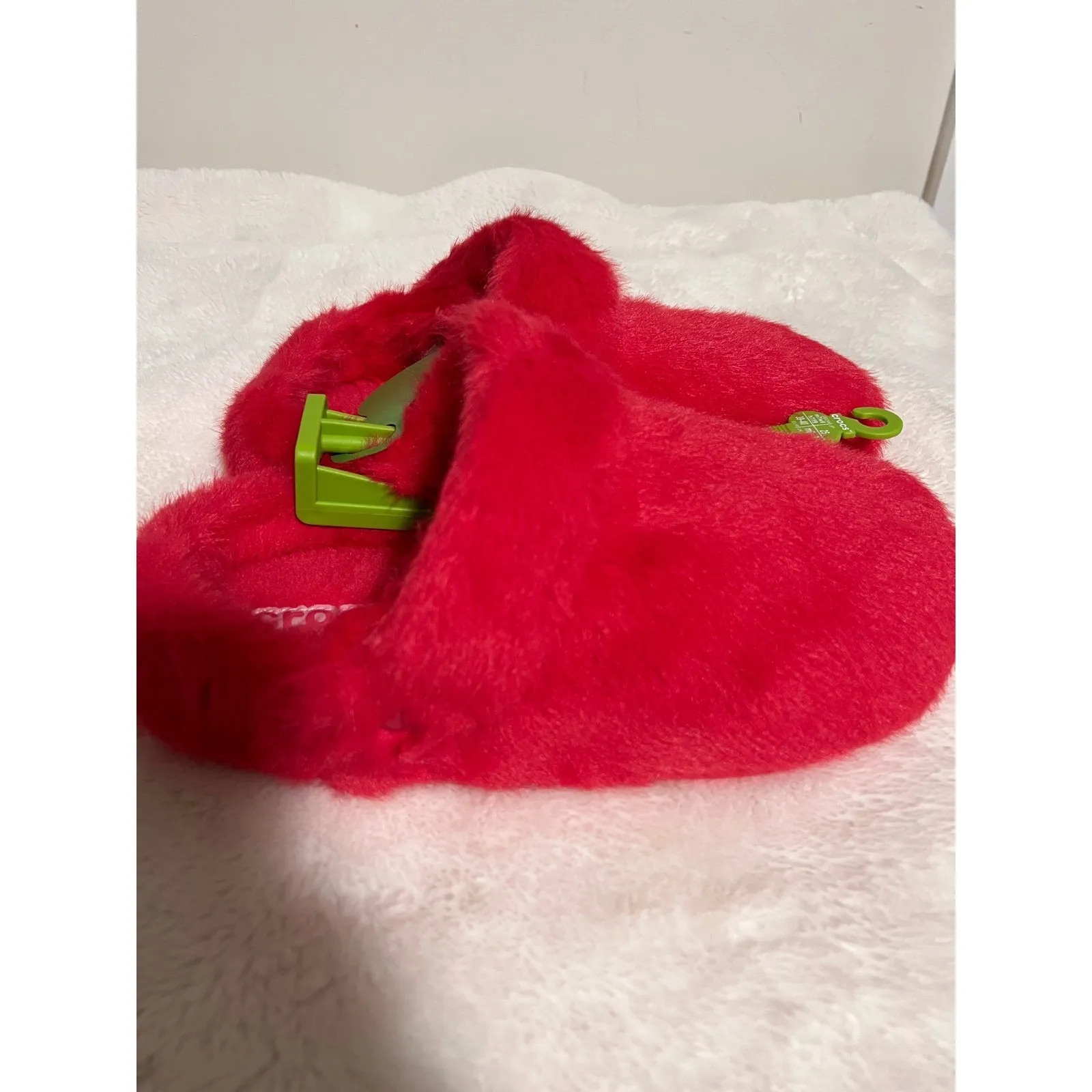 Crocs Classic Cozzzy Luxe Slipper Red Faux Fur Cozy Slides Size M6/ W8 New - Image 6