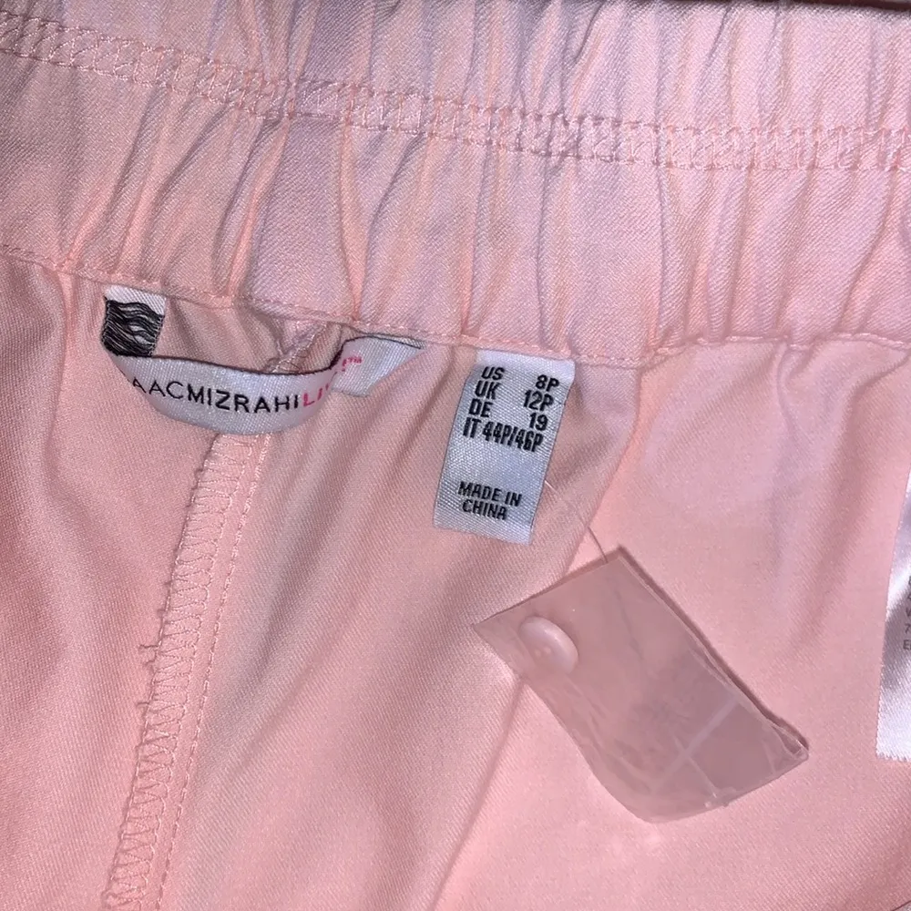 Isaac Mizrahi Live! Size 8P Powder Pink Capris NWOT - Image 5