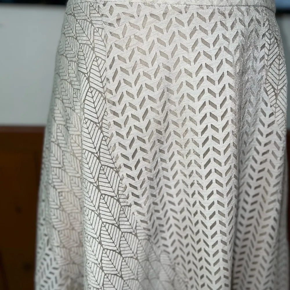 Adorable Anthropologie Maeve Thera Skirt! - Image 3