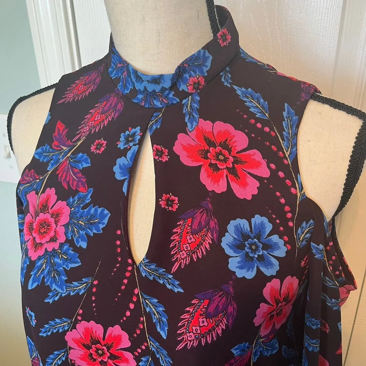 Everly Purple Blue Pink‎ Cold Shoulder Long Sleeve High Neck Keyhole Dress Small - Image 6