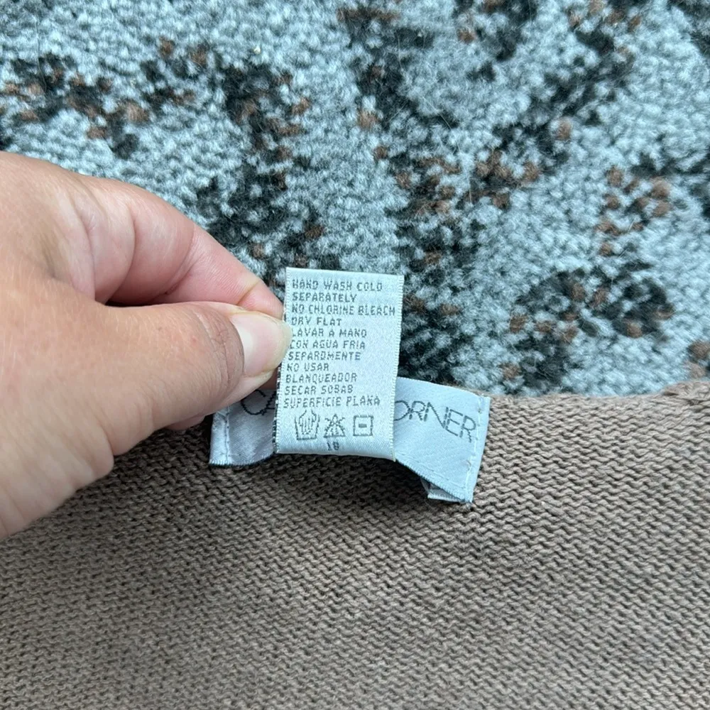 Vintage Casual Corner & Co. Embroidered Knit Floral Sweater Brown Large - Image 4