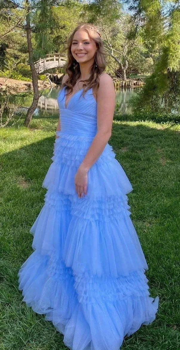 Blue Prom Dress Size 4 - Image 3