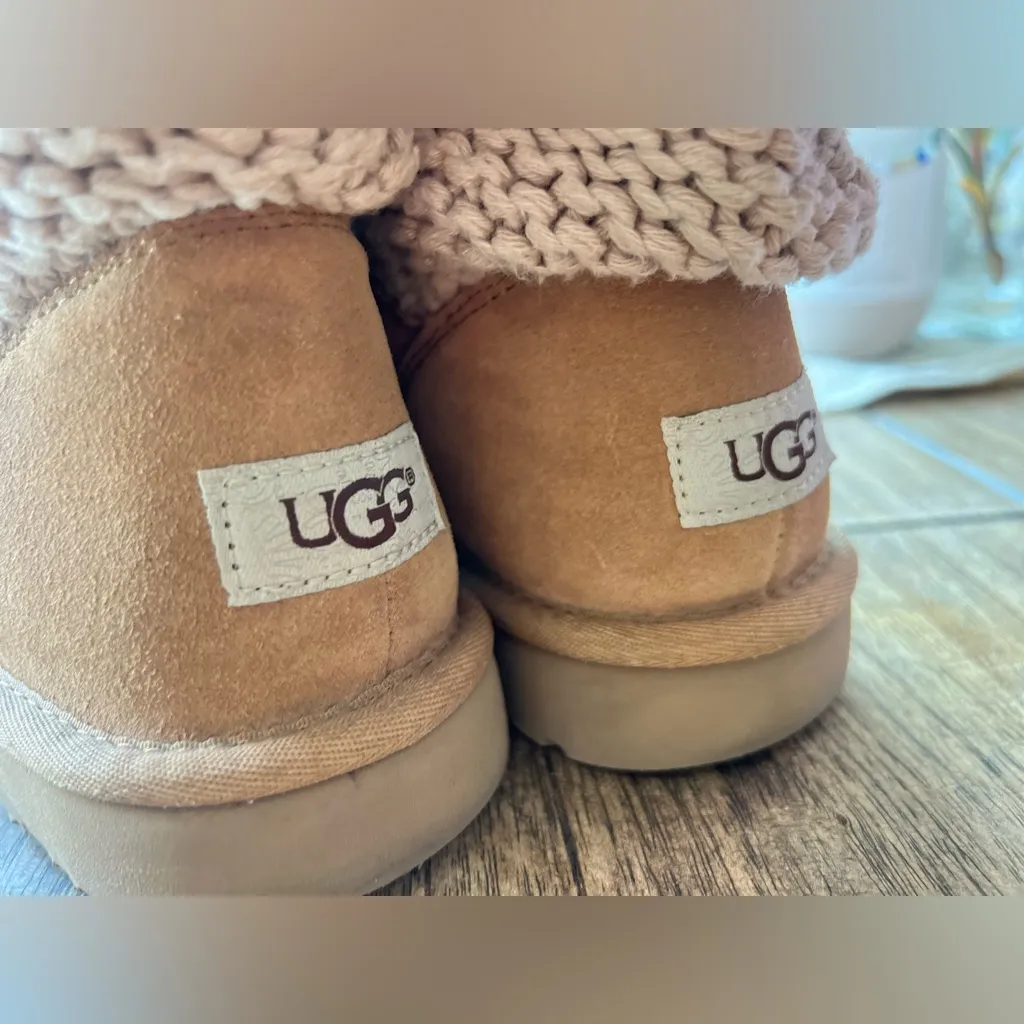 UGG Boot EUC Size 10-11 worn once LIKE NEW no tags - Image 14
