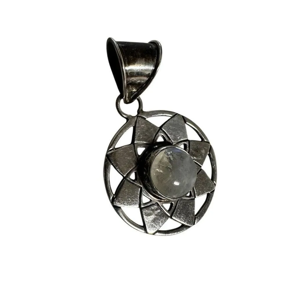 Sterling silver moonstone flower pendant - Image 10