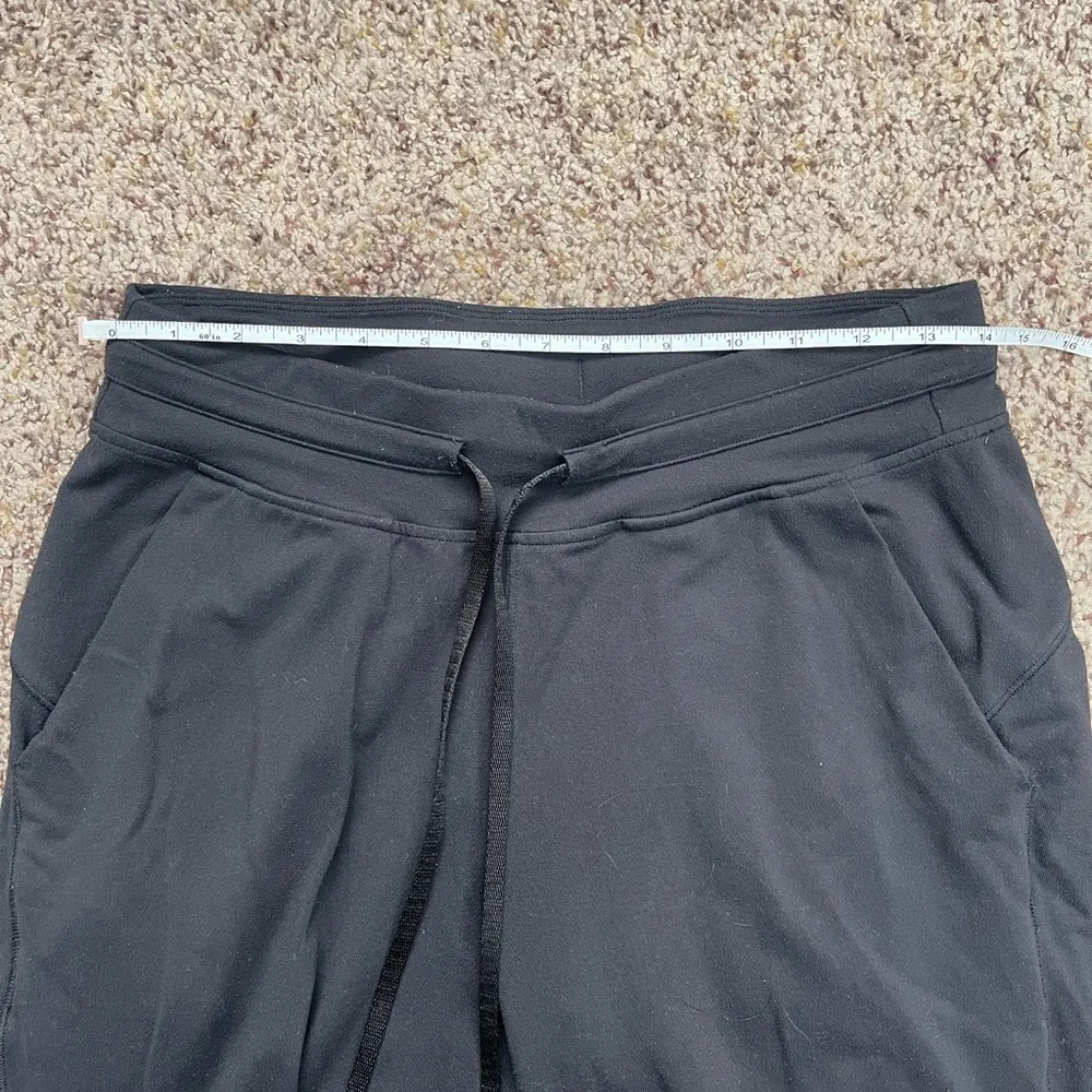 Lululemon Ready to Rulu Jogger Crop Black size 8 - Image 10