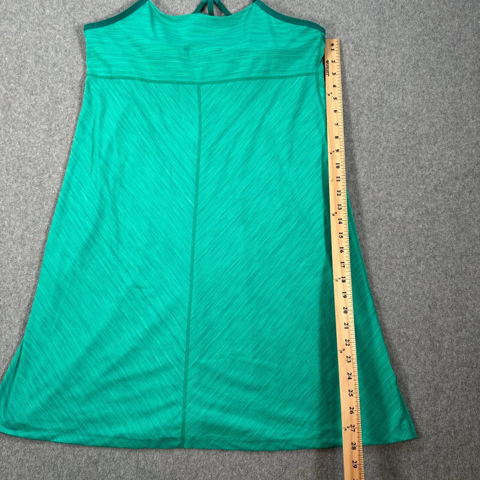 Marmot Lena Athletic Dress Women's XL Green Adjustable Straps Shelf Bra - Image 4