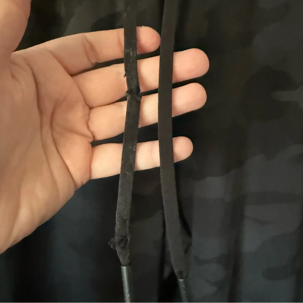 Lululemon Black Camo Keep Moving Pant 7/8 Length - Image 7