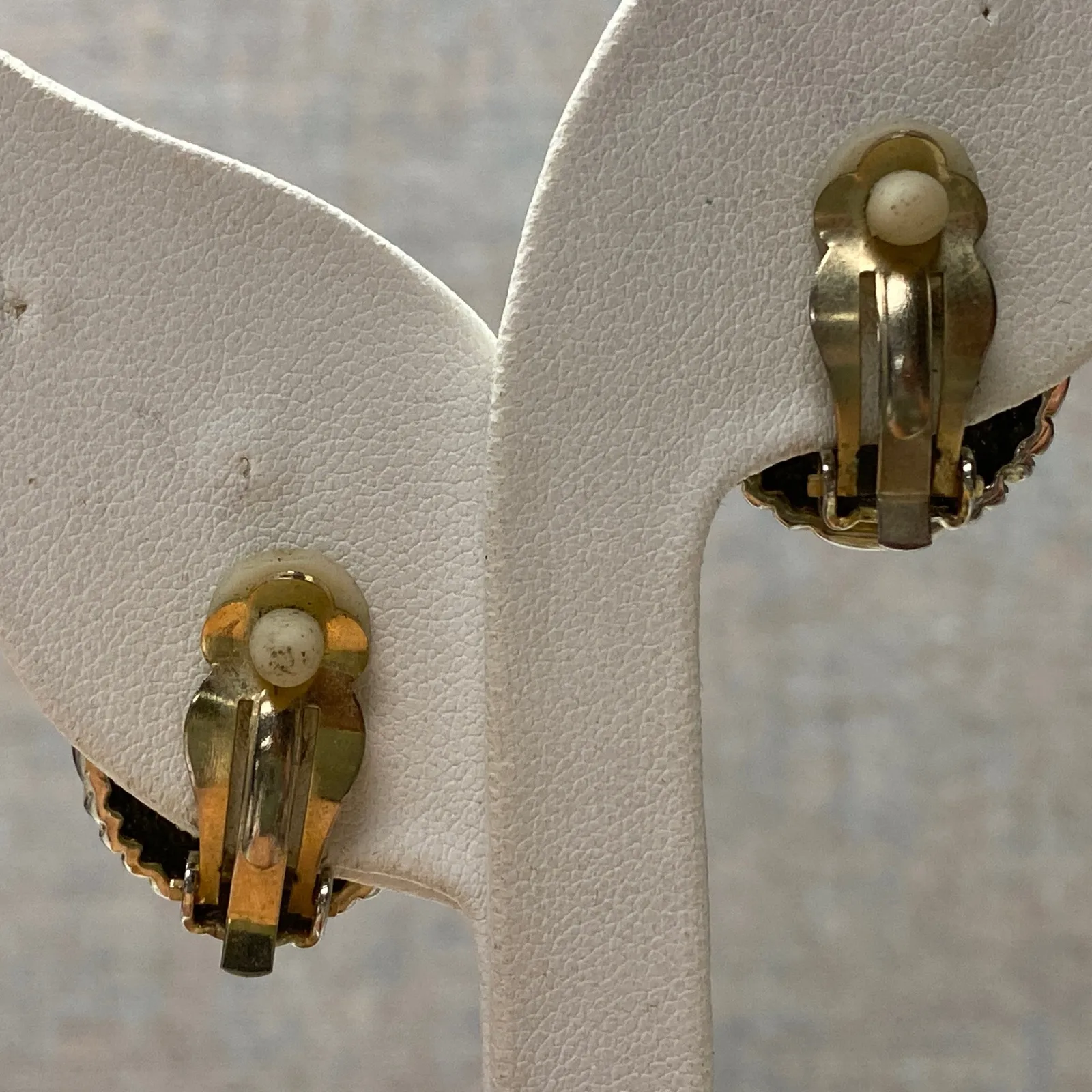 Chunky Dome Clip On Earrings Gold & Silver Tone Crystal Accents Bling Jewelry - Image 5