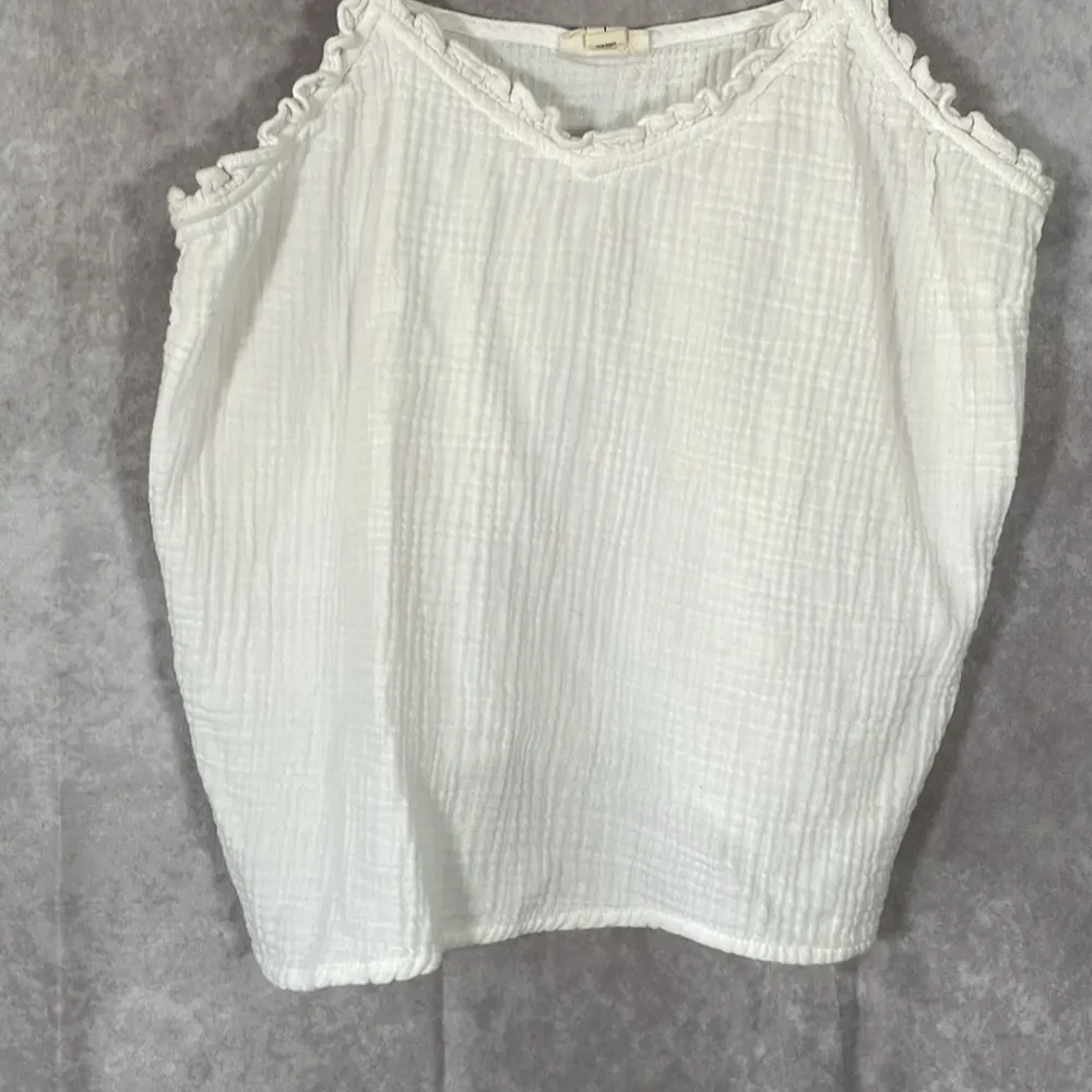 A.N.A White Cropped Ruffle Spaghetti Strap Tank Top | Size L - Image 2